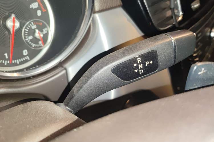 Used Mercedes-Benz GLE 2015 GLE 320 4MATIC Gear Lever