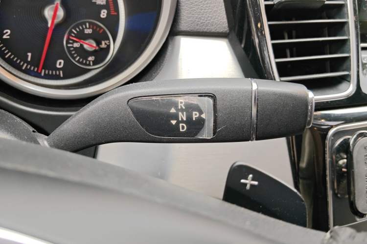 Used Mercedes-Benz GLE 2015 GLE 320 4MATIC Gear Lever