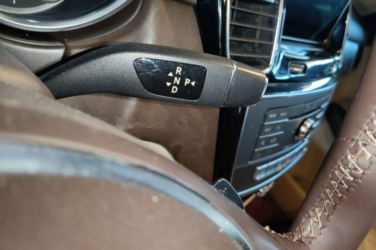 Used Mercedes-Benz GLE 2015 GLE 400 4MATIC Gear Lever