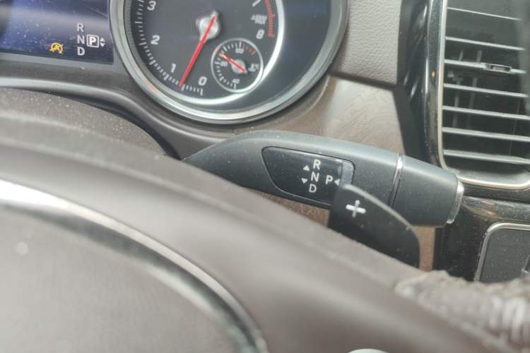 Used Mercedes-Benz GLE 2015 GLE 320 4MATIC Gear Lever