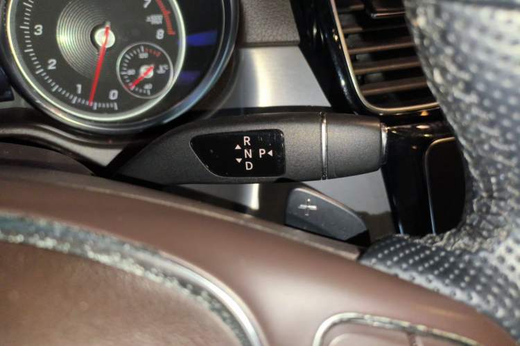 Used Mercedes-Benz GLE 2015 GLE 320 4MATIC Gear Lever