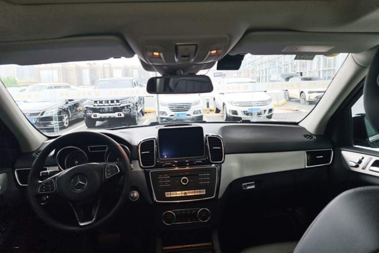 Used Mercedes-Benz GLE 2015 GLE 320 4MATIC Headliner