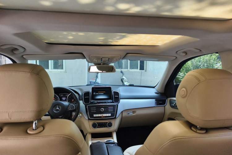 Used Mercedes-Benz GLE 2015 GLE 320 4MATIC Headliner