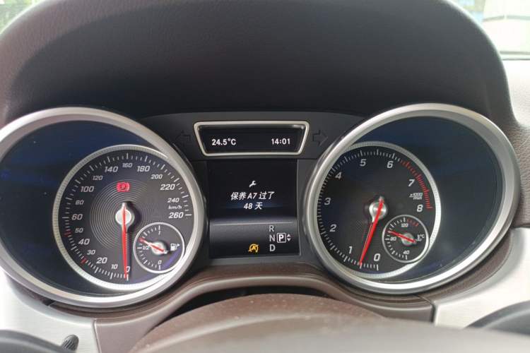 Used Mercedes-Benz GLE  Instrument Cluster