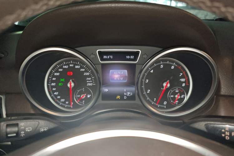Used Mercedes-Benz GLE 2015 GLE 400 4MATIC Instrument Cluster