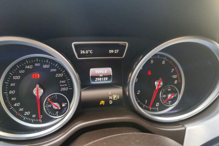 Used Mercedes-Benz GLE 2015 GLE 320 4MATIC Instrument Cluster