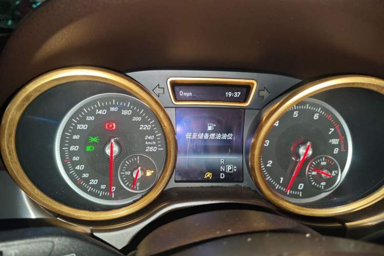 Used Mercedes-Benz GLE 2015 GLE 320 4MATIC Instrument Cluster