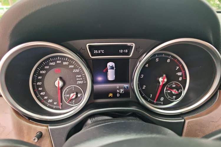 Used Mercedes-Benz GLE 2015 GLE 320 4MATIC Instrument Cluster