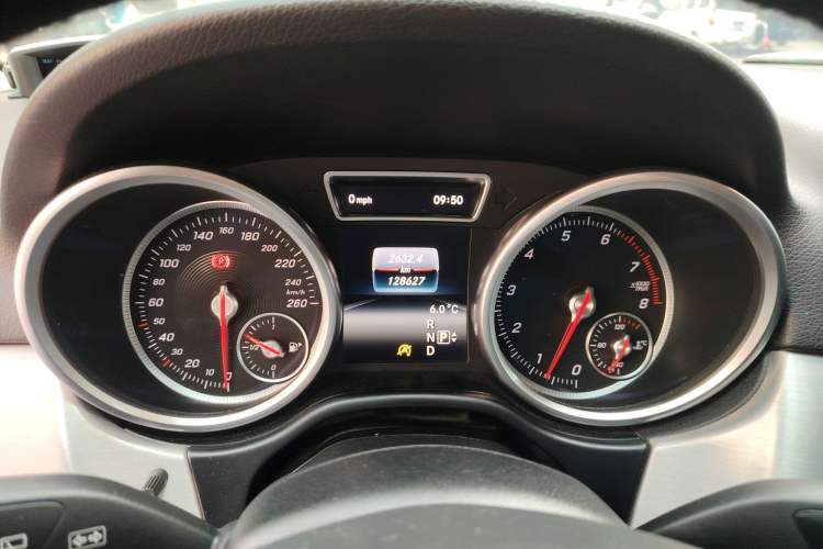 Used Mercedes-Benz GLE 2015 GLE 320 4MATIC Instrument Cluster