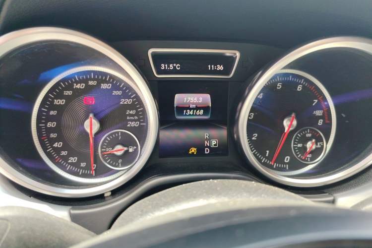 Used Mercedes-Benz GLE 2015 GLE 400 4MATIC Instrument Cluster