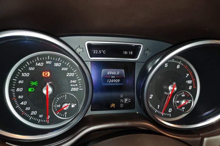 Used Mercedes-Benz GLE 2015 GLE 320 4MATIC Instrument Cluster