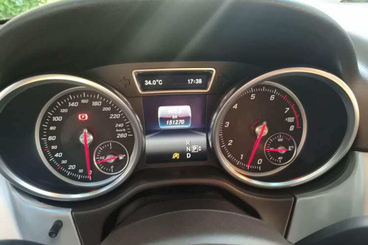 Used Mercedes-Benz GLE 2015 GLE 320 4MATIC Instrument Cluster