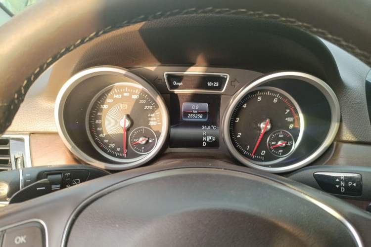 Used Mercedes-Benz GLE 2015 GLE 400 4MATIC Instrument Cluster