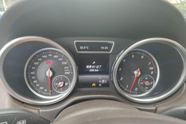 Used Mercedes-Benz GLE 2015 GLE 320 4MATIC Instrument Cluster