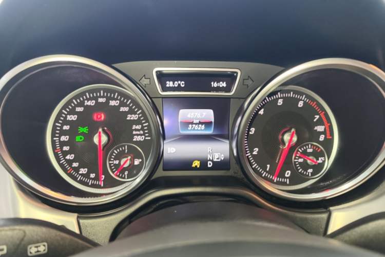 Used Mercedes-Benz GLE 2015 GLE 320 4MATIC Instrument Cluster