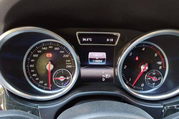 Used Mercedes-Benz GLE 2015 GLE 350 d 4MATIC Instrument Cluster