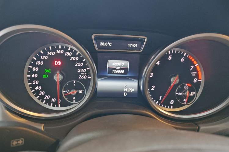 Used Mercedes-Benz GLE 2015 GLE 320 4MATIC Instrument Cluster