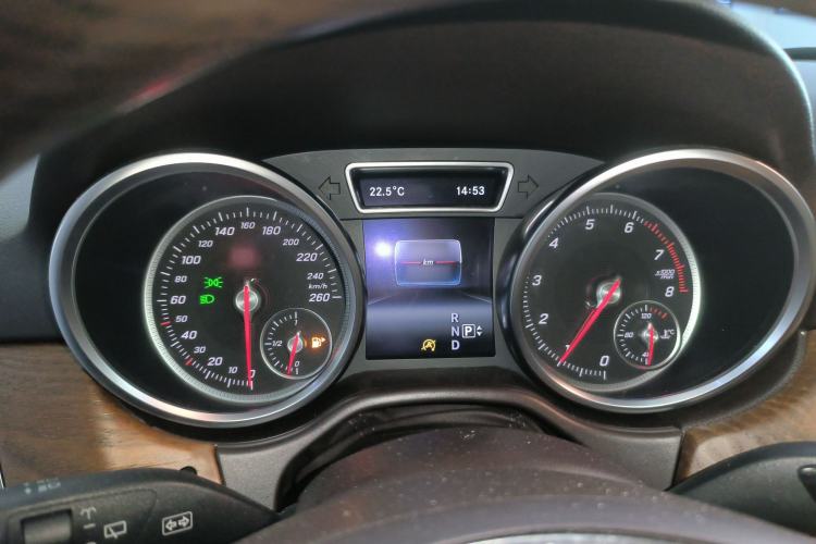 Used Mercedes-Benz GLE 2015 GLE 320 4MATIC Instrument Cluster