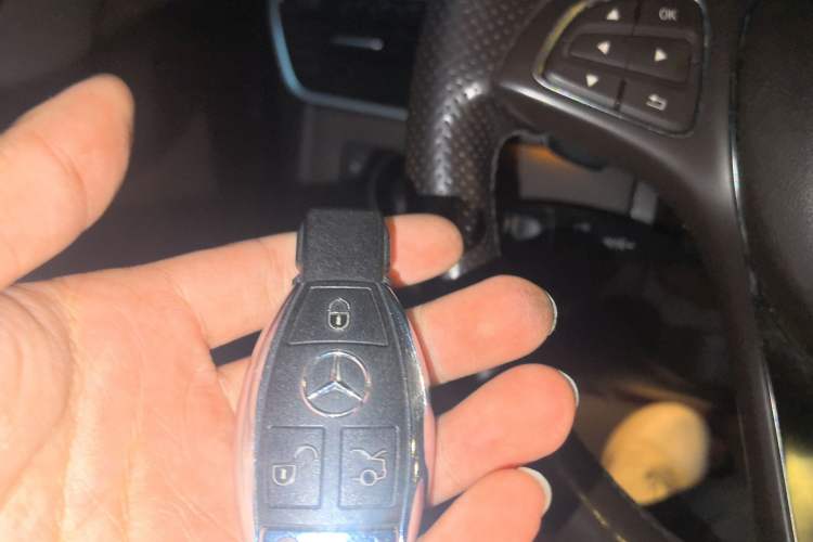 Used Mercedes-Benz GLE 2015 GLE 320 4MATIC Interior 1