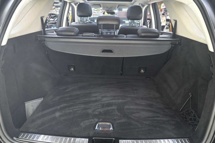 Used Mercedes-Benz GLE 2015 GLE 400 4MATIC Interior 5