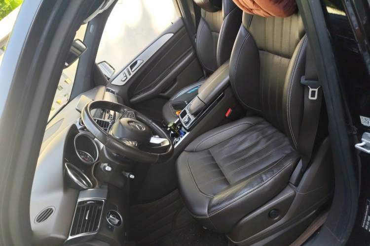 Used Mercedes-Benz GLE 2015 GLE 320 4MATIC Left Front Seat