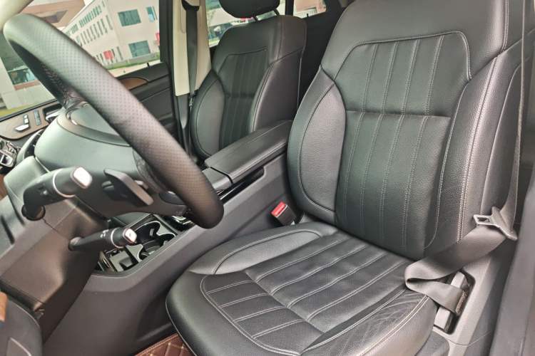 Used Mercedes-Benz GLE 2015 GLE 320 4MATIC Left Front Seat