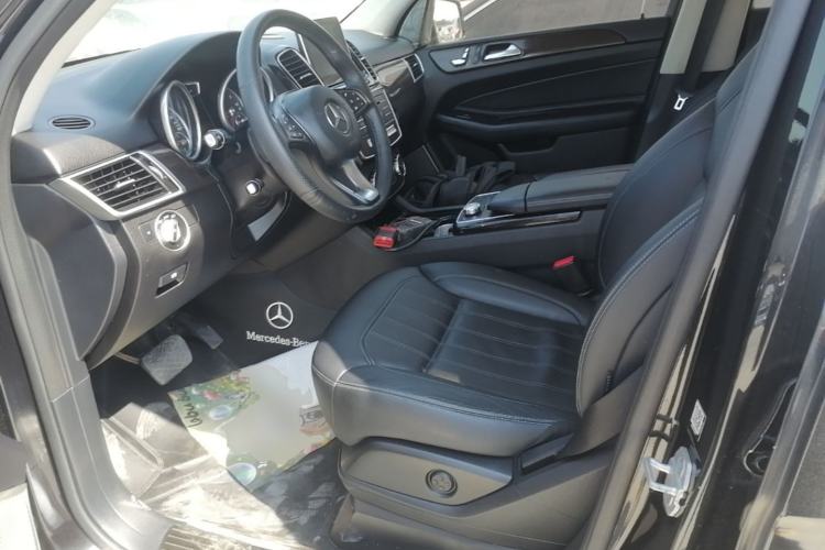 Used Mercedes-Benz GLE 2015 GLE 350 d 4MATIC Left Front Seat