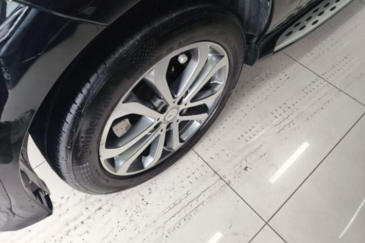 Used Mercedes-Benz GLE 2015 GLE 320 4MATIC Left Front Wheel Hub