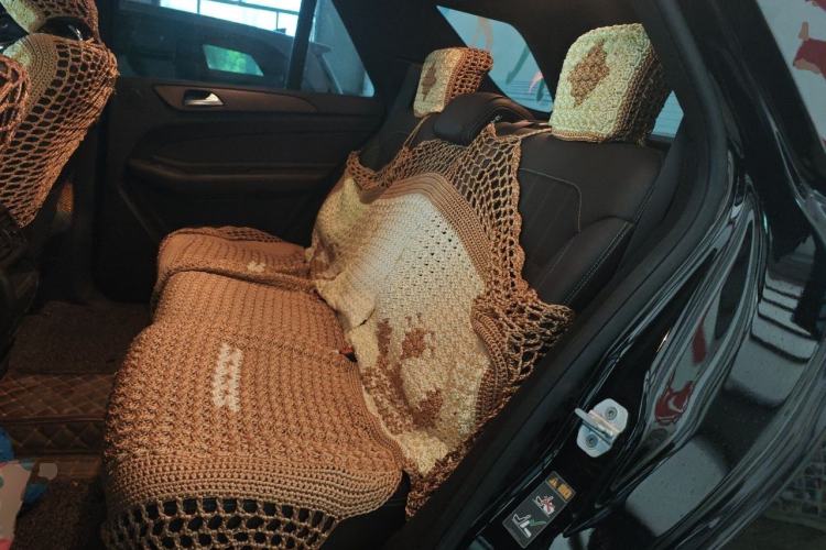Used Mercedes-Benz GLE 2015 GLE 400 4MATIC Left Rear Seat