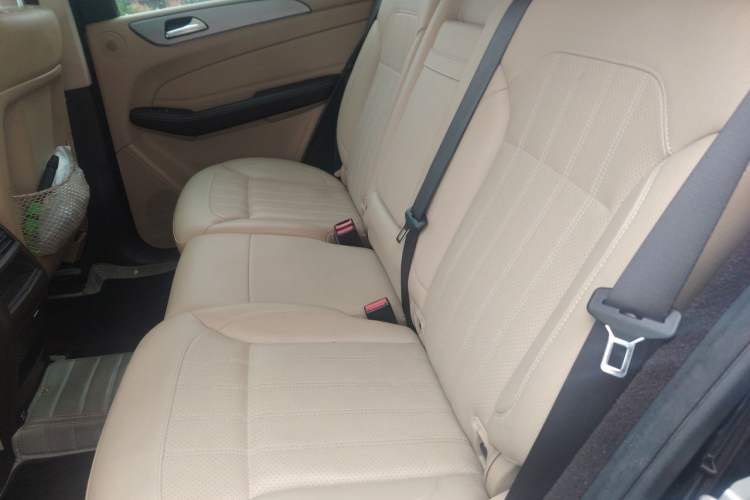 Used Mercedes-Benz GLE 2015 GLE 400 4MATIC Left Rear Seat