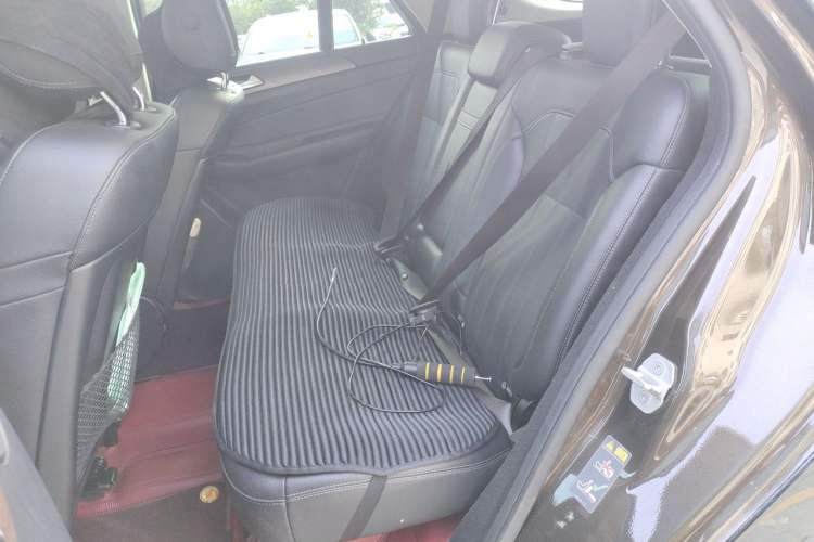 Used Mercedes-Benz GLE 2015 GLE 320 4MATIC Left Rear Seat