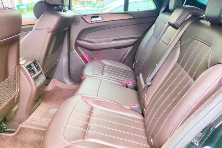 Used Mercedes-Benz GLE 2015 GLE 400 4MATIC Left Rear Seat