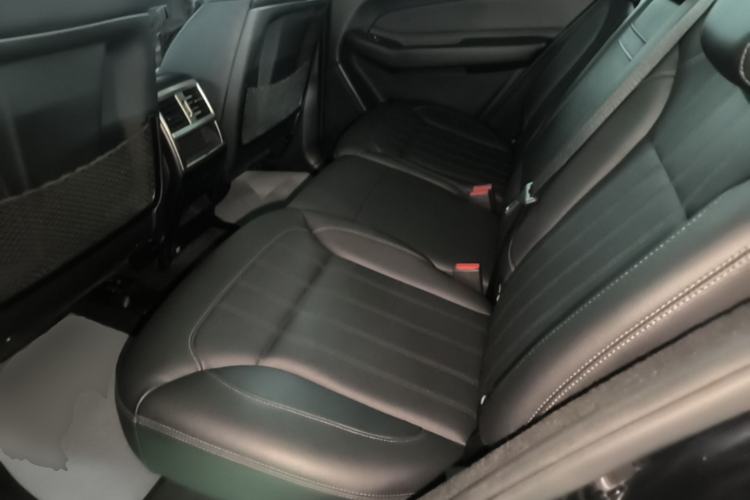 Used Mercedes-Benz GLE 2015 GLE 400 4MATIC Left Rear Seat