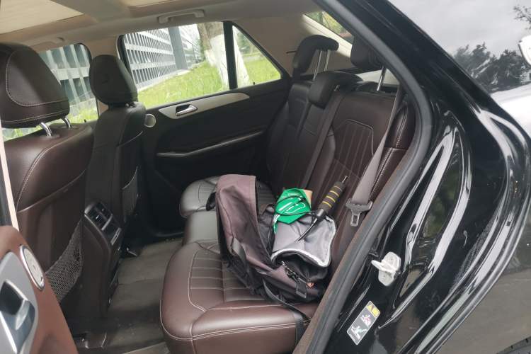 Used Mercedes-Benz GLE 2015 GLE 320 4MATIC Left Rear Seat