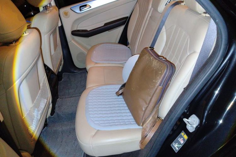 Used Mercedes-Benz GLE 2015 GLE 320 4MATIC Left Rear Seat
