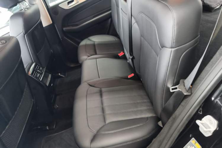 Used Mercedes-Benz GLE 2015 GLE 320 4MATIC Left Rear Seat