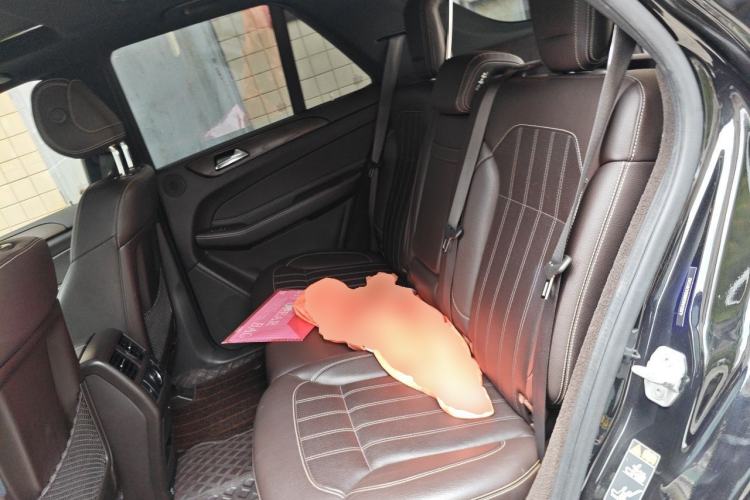 Used Mercedes-Benz GLE  Left Rear Seat