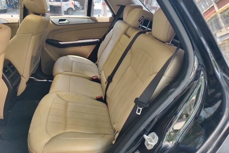 Used Mercedes-Benz GLE 2015 GLE 320 4MATIC Left Rear Seat