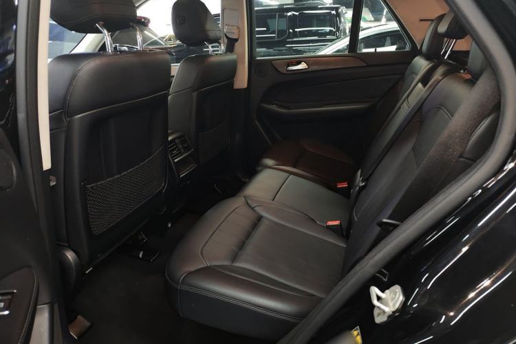 Used Mercedes-Benz GLE 2015 GLE 400 4MATIC Left Rear Seat