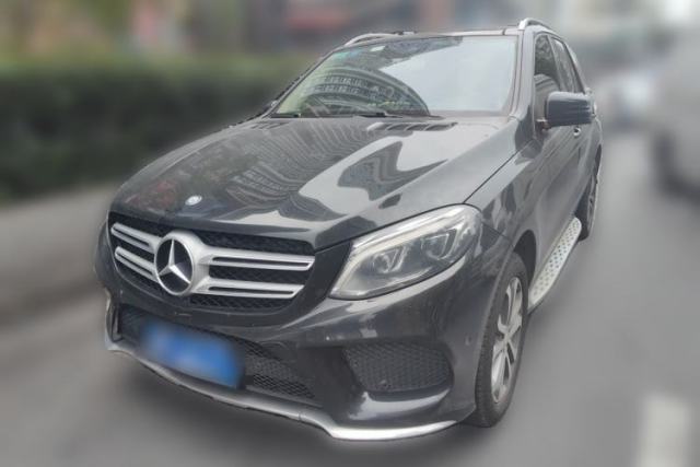 Ojetý Mercedes-Benz GLE 2015 GLE 320 4MATIC