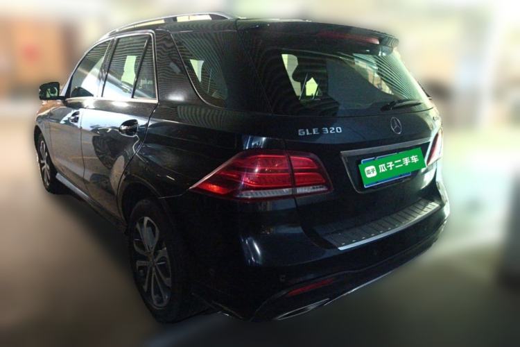 Used Mercedes-Benz GLE 2015 GLE 320 4MATIC Rear Left 45 Deg