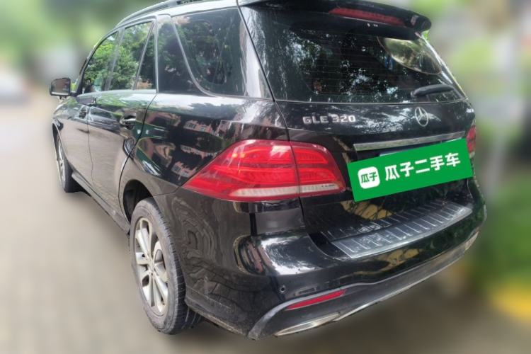 Used Mercedes-Benz GLE 2015 GLE 320 4MATIC Rear Left 45 Deg