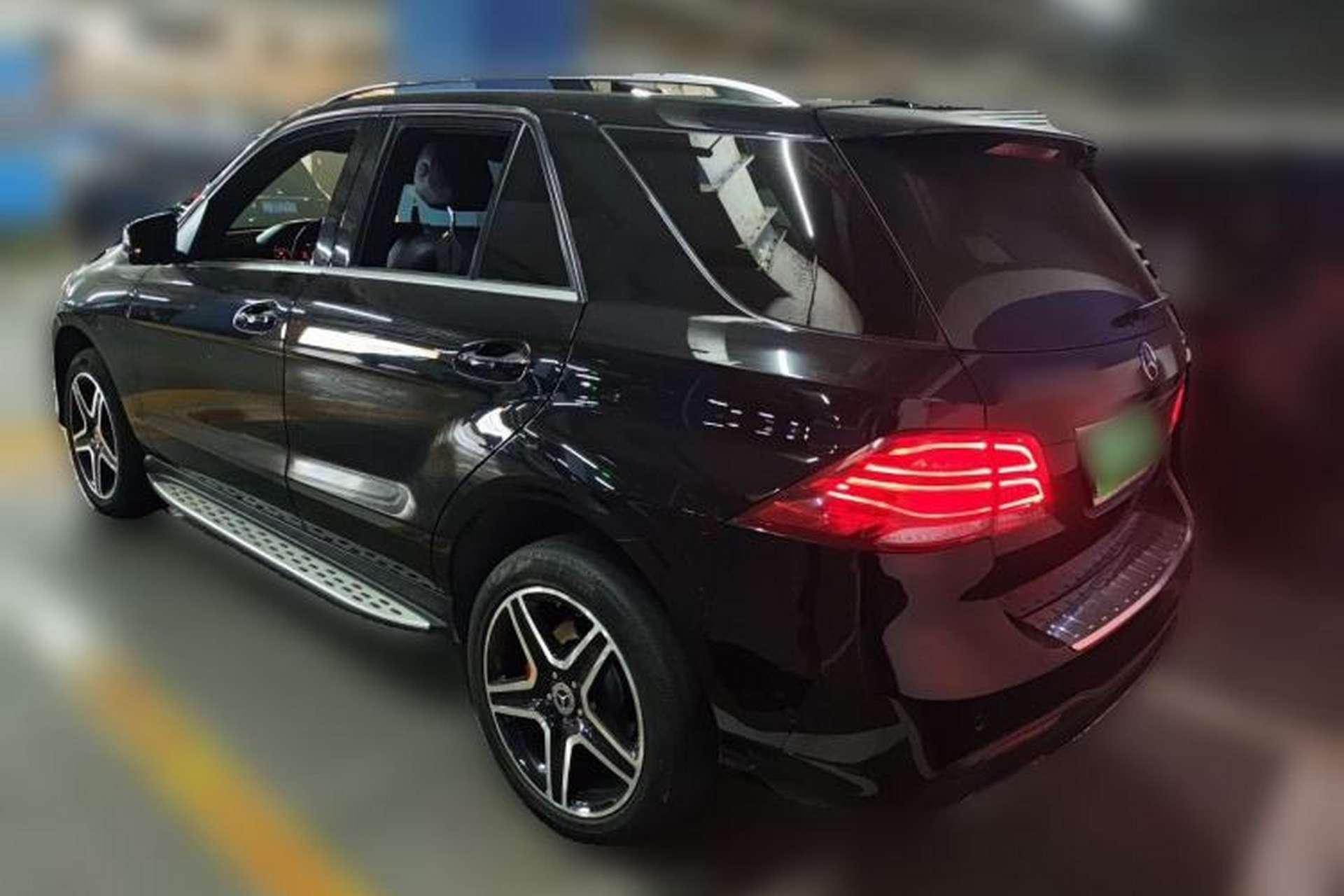 Used Mercedes-Benz GLE  Rear Left 45 Deg