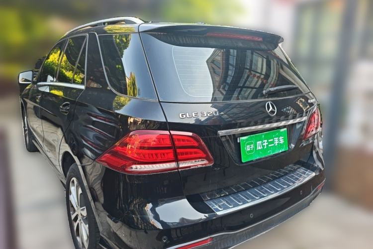 Used Mercedes-Benz GLE 2015 GLE 320 4MATIC Rear Left 45 Deg