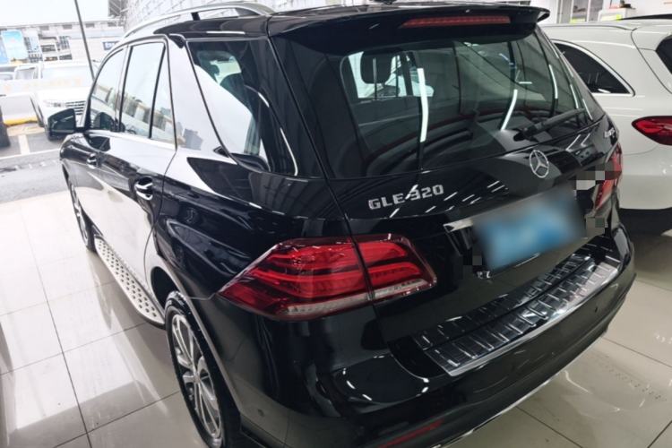 Used Mercedes-Benz GLE 2015 GLE 320 4MATIC Rear Left 45 Deg