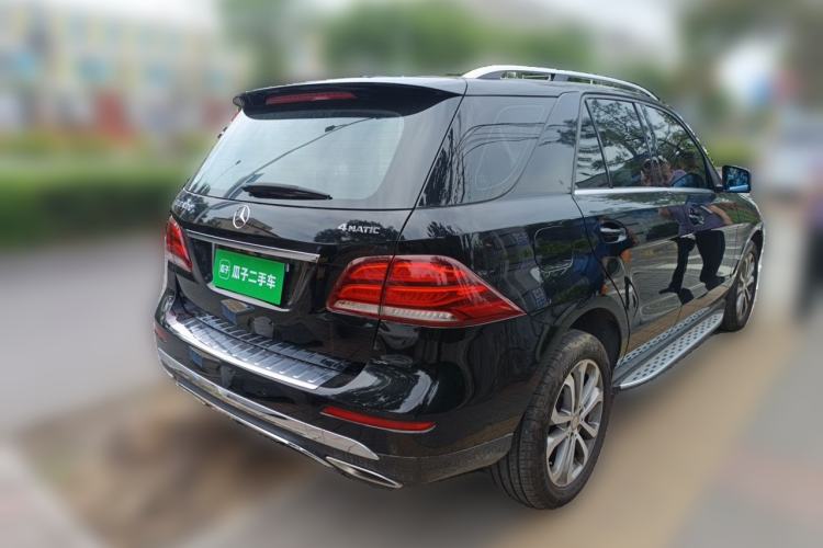 Used Mercedes-Benz GLE  Rear Right 45 Deg