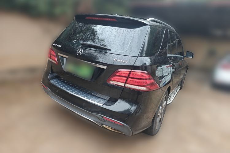 Used Mercedes-Benz GLE 2015 GLE 400 4MATIC Rear Right 45 Deg