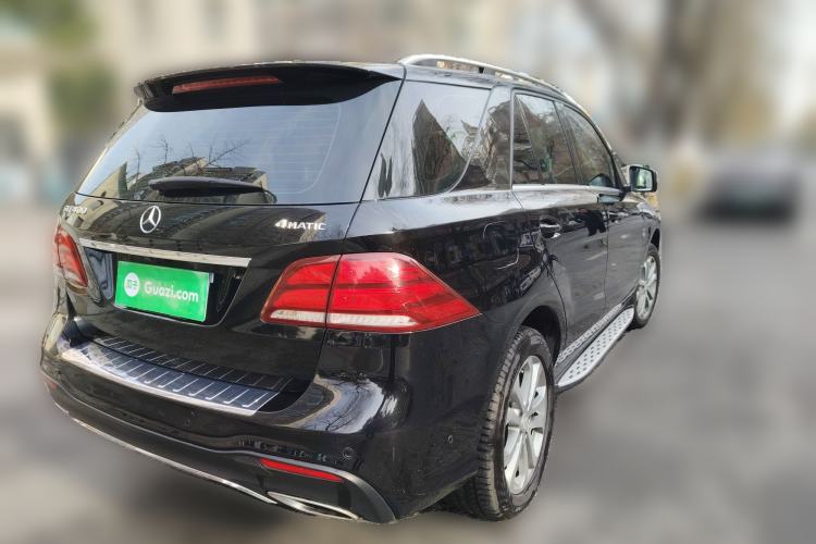 Used Mercedes-Benz GLE 2015 GLE 320 4MATIC Rear Right 45 Deg