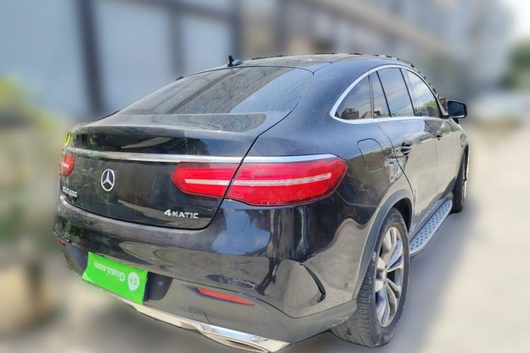 Used Mercedes-Benz GLE 2015 GLE 400 4MATIC Rear Right 45 Deg