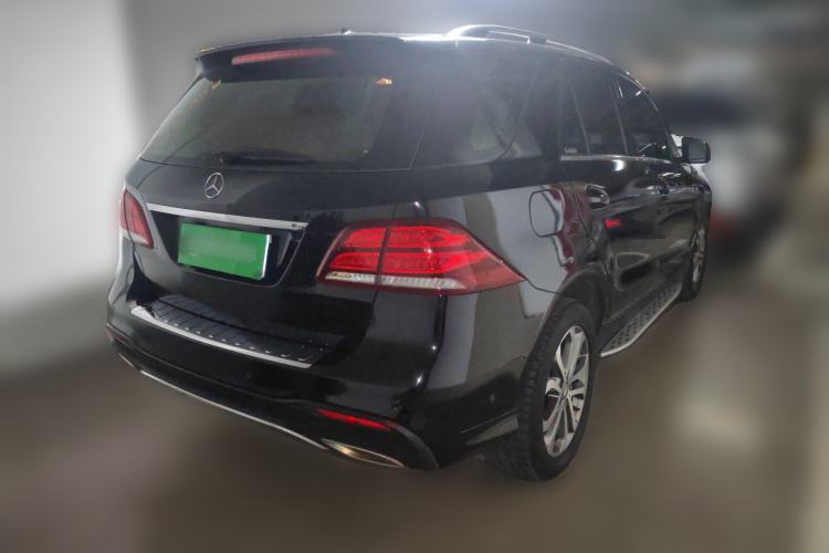 Used Mercedes-Benz GLE 2015 GLE 320 4MATIC Rear Right 45 Deg